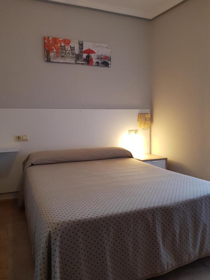 Hotel Central Торевиеха Екстериор снимка